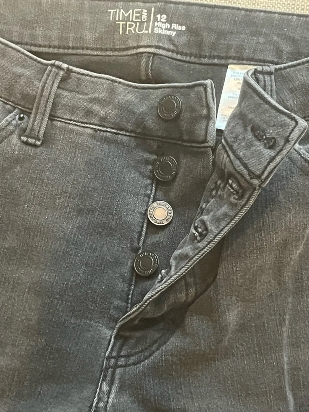 Time and Tru Black High-Rise Button-Fly Distressed Skinny Jeans - Picture 3 of 5